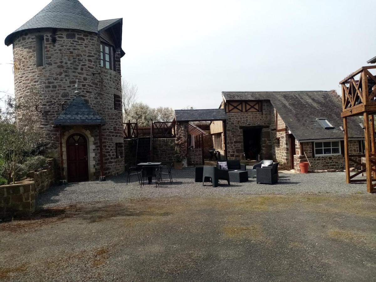 La Tour De Ver Gite Atypique Possibilite Table D'Hotes Sur Reservation Exteriör bild